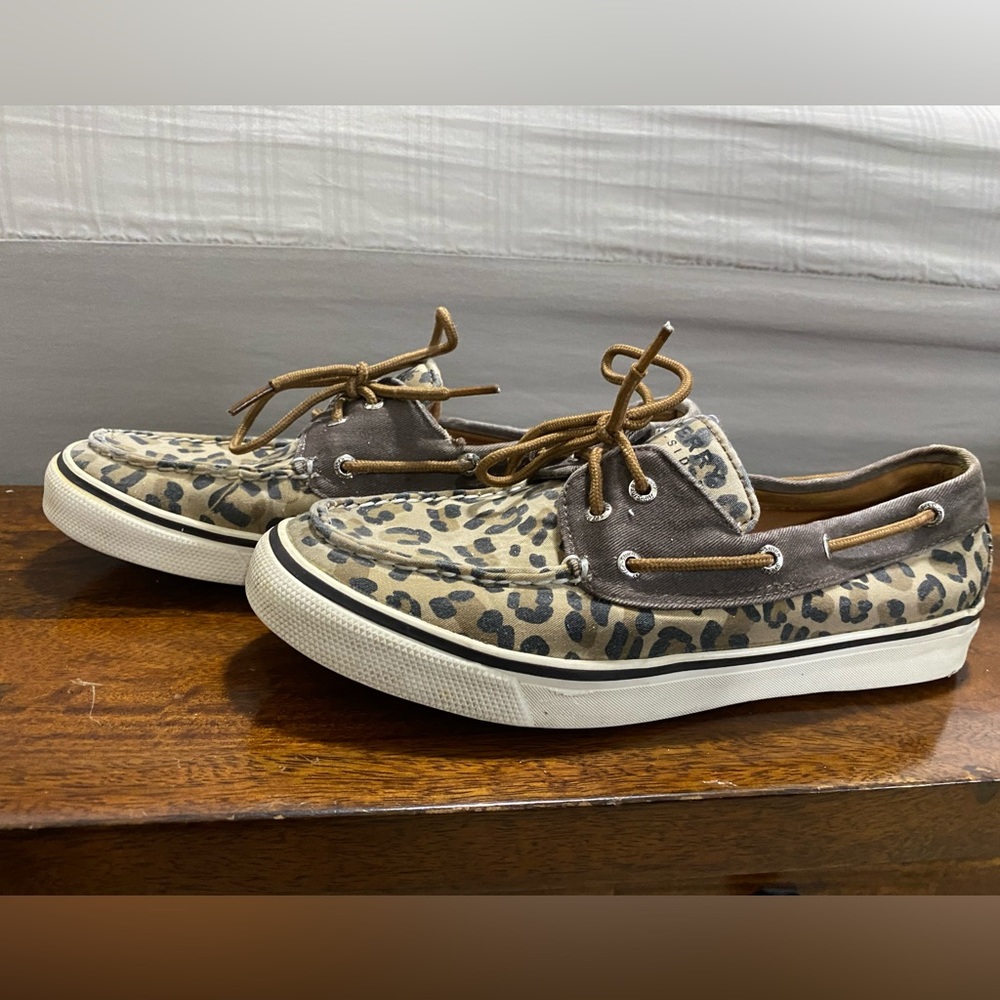 Sperry Topsiders